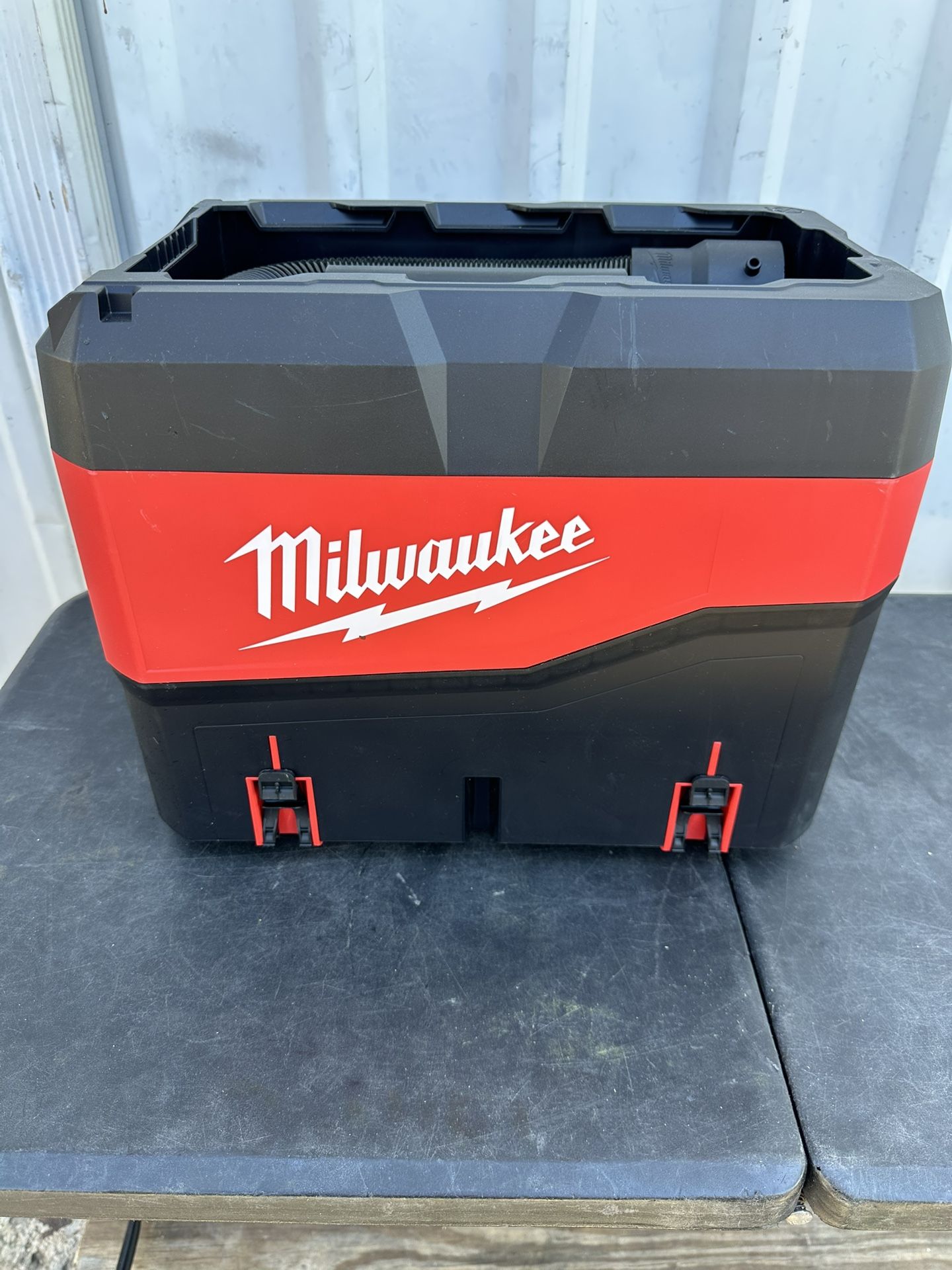 Milwaukee TOOL ONLY PACKOUT Compact Debris/Dust Separator USED $65
