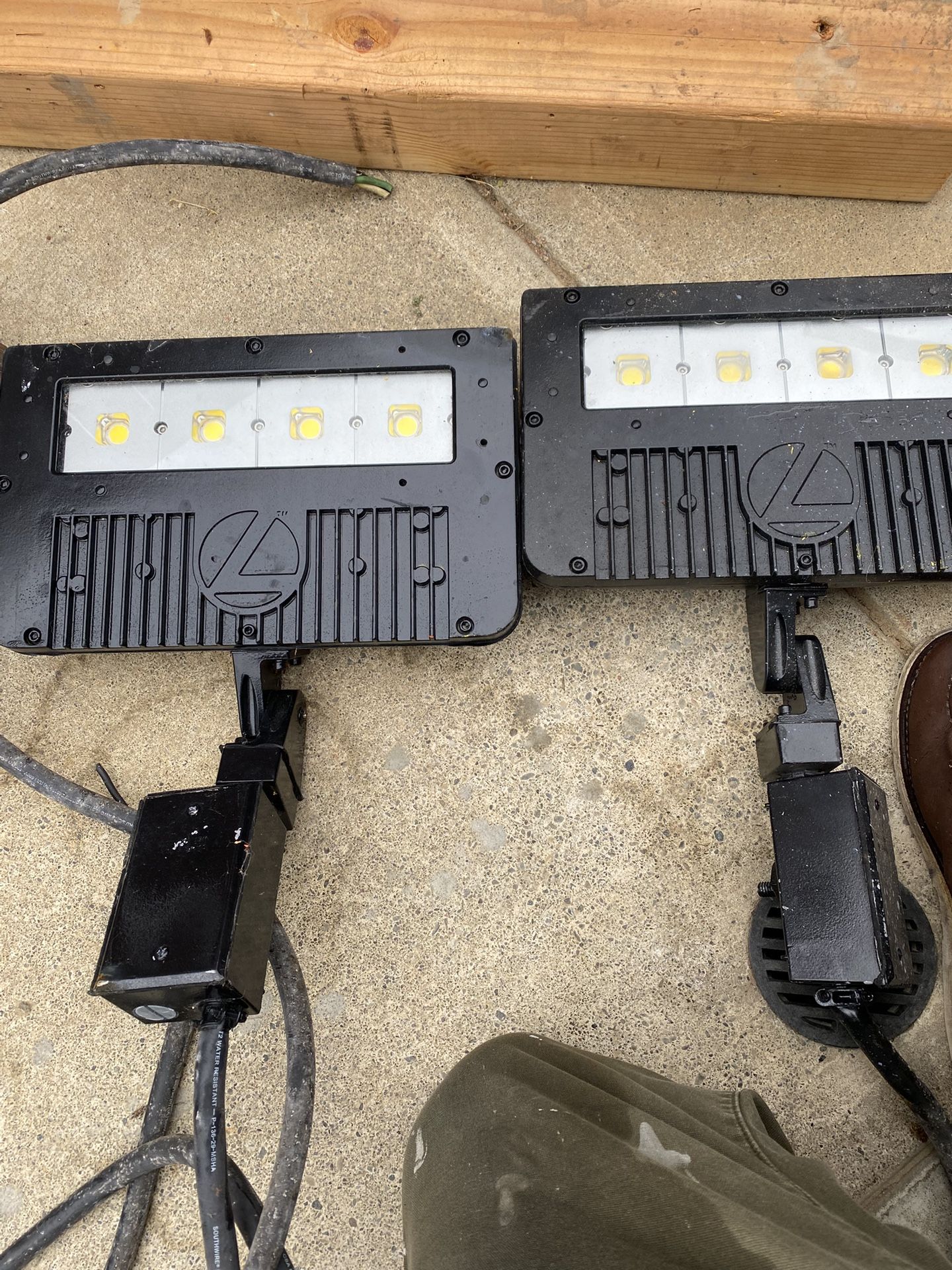 Heavy, Duty Light