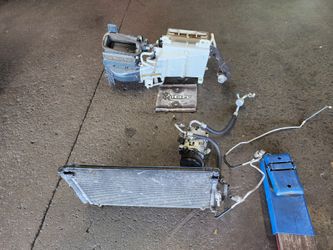 Complete Functioning AC And Heating System For Lexus Is300