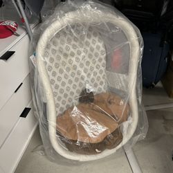 Baby Bassinet And a diaper changing table