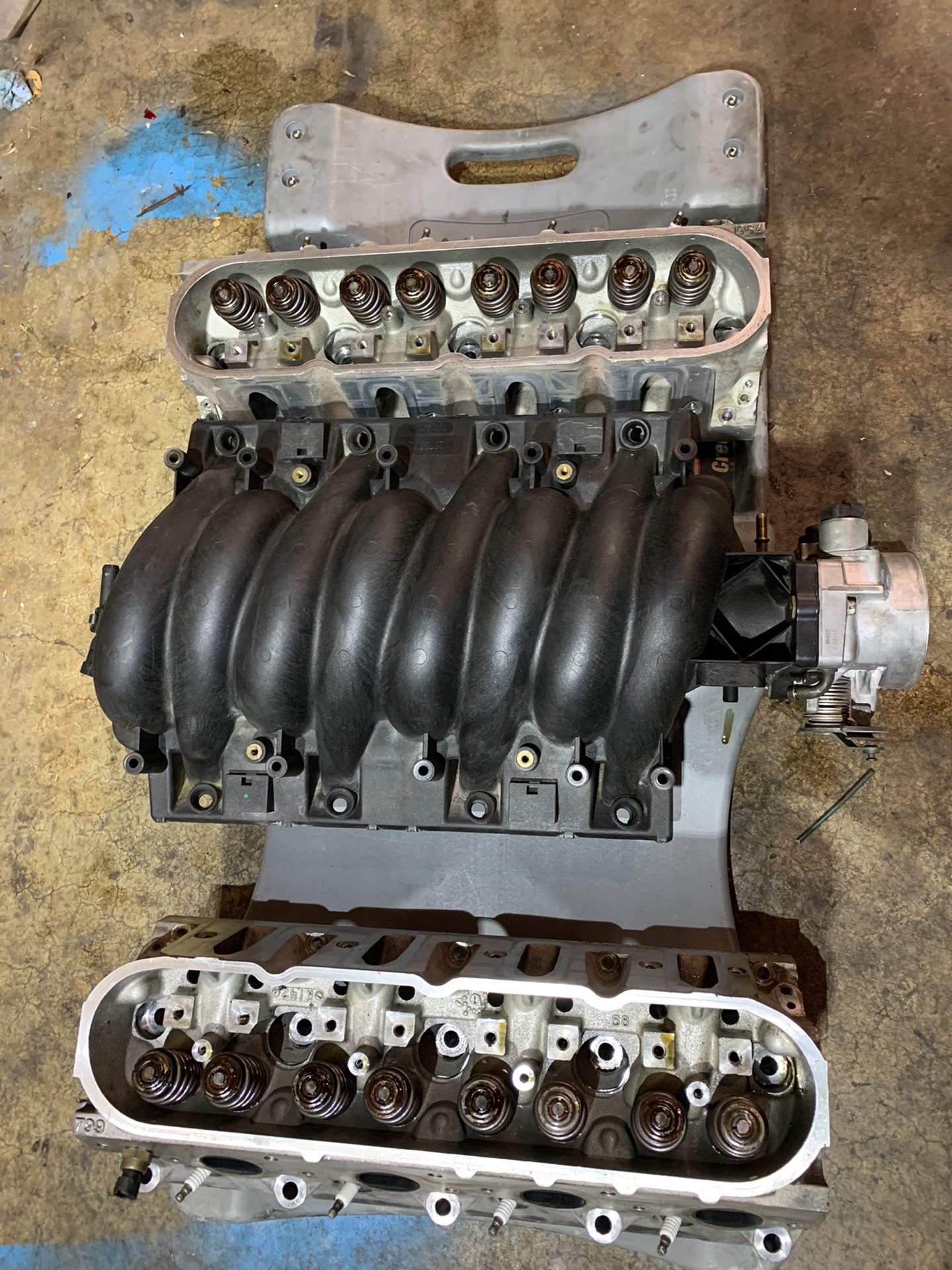 Ls6 heads and intake for Sale in San Antonio, TX OfferUp
