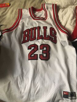 Jersey size 50