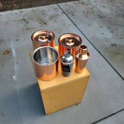 3 Ice Bucket And 2 Cocktail Shaker