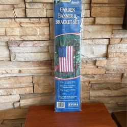 Embroidered Stars Garden Banner & Bracket Set New