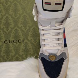 Gucci  Men’s  Size  8