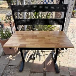 Motorized Workbench