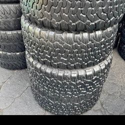 285-65R20 LT Bf Goodrich All Terrain 🏁For sale 🏷️💯tires usadas en perfecta condición 80%life (4) 