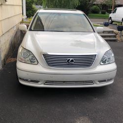 2004 Lexus LS 430