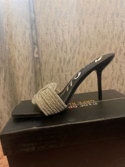 Women’s Size 9