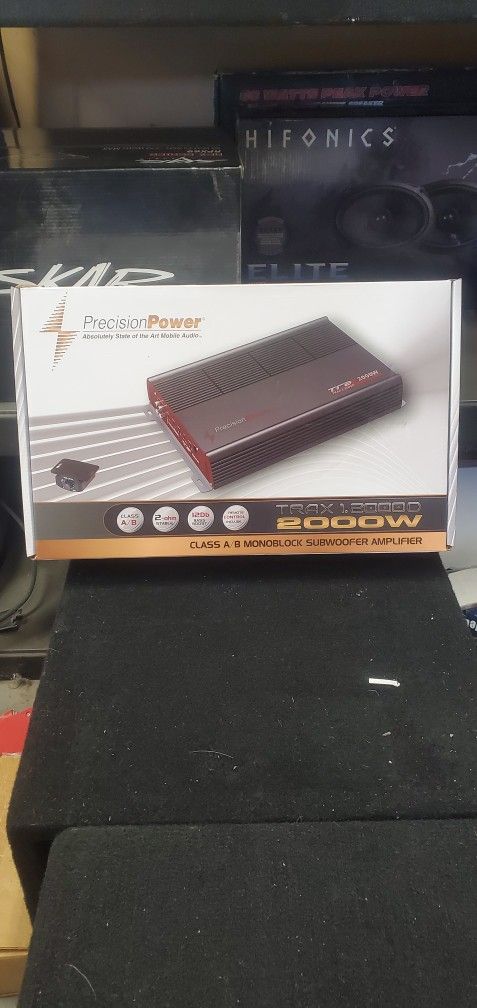 PRECISION POWER 2,000 BASS AMPLIFIER