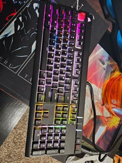 Corsair strafe gaming keyboard