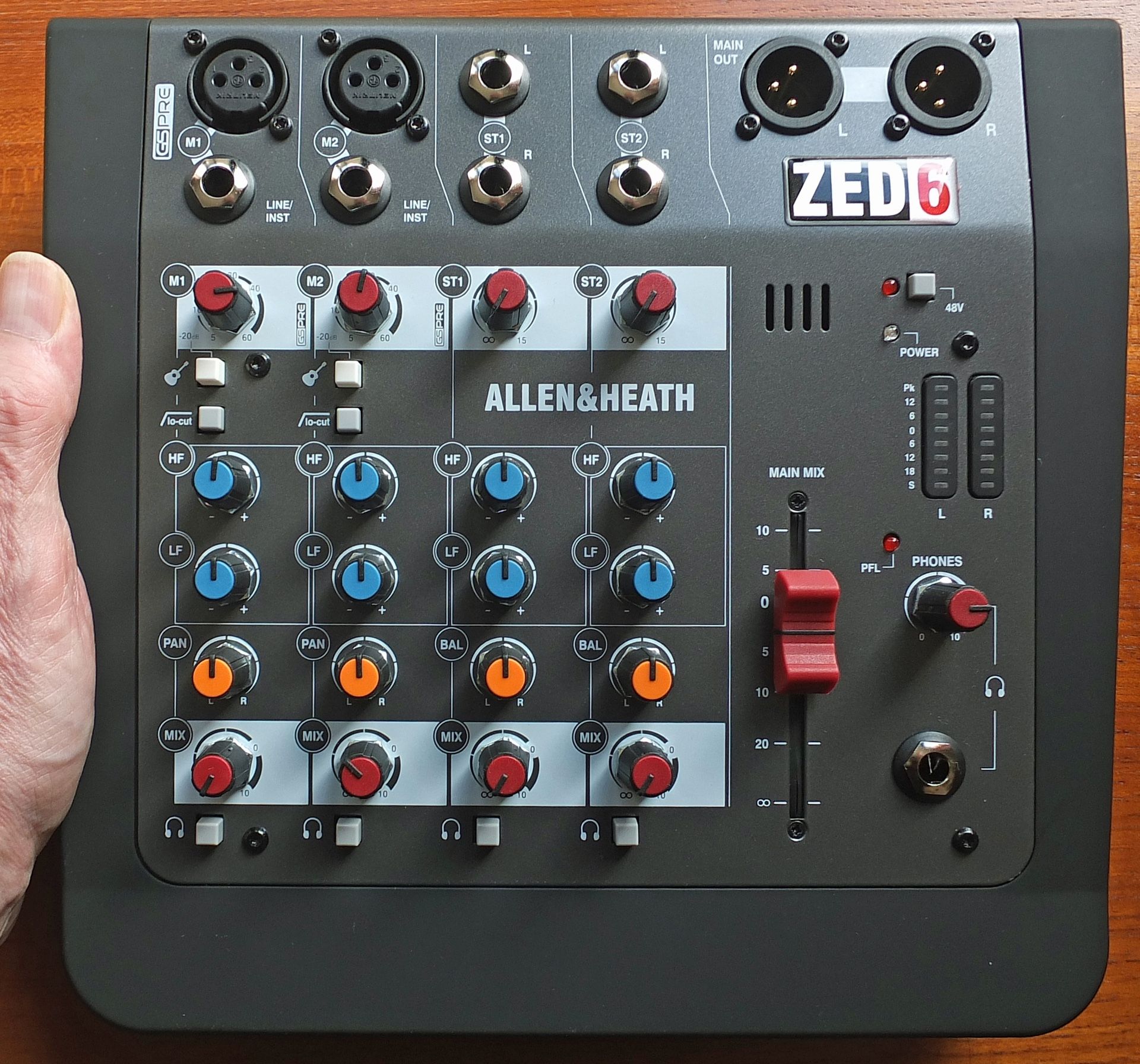 Allen & Heath Zed 6 Mixer