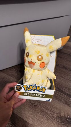 Pokémon 20th Anniversary Pikachu Plush by TOMY