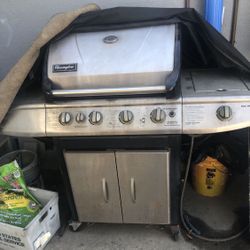 BBQ Grill $90