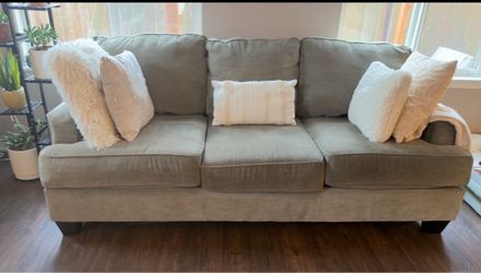 Sofa & Loveseat Set Sage Green Fabric. $350