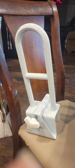 Bathtub Rail Safety Holder