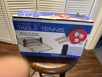 7-Piece Table Tennis / Ping Pong Set — New