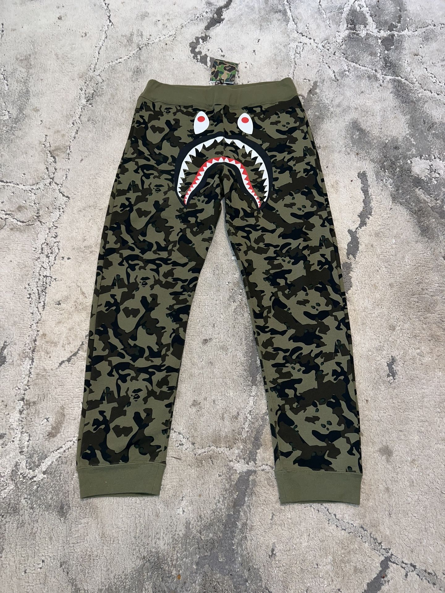 Bape Green Desert Camo Shark Sweat Pants🪖