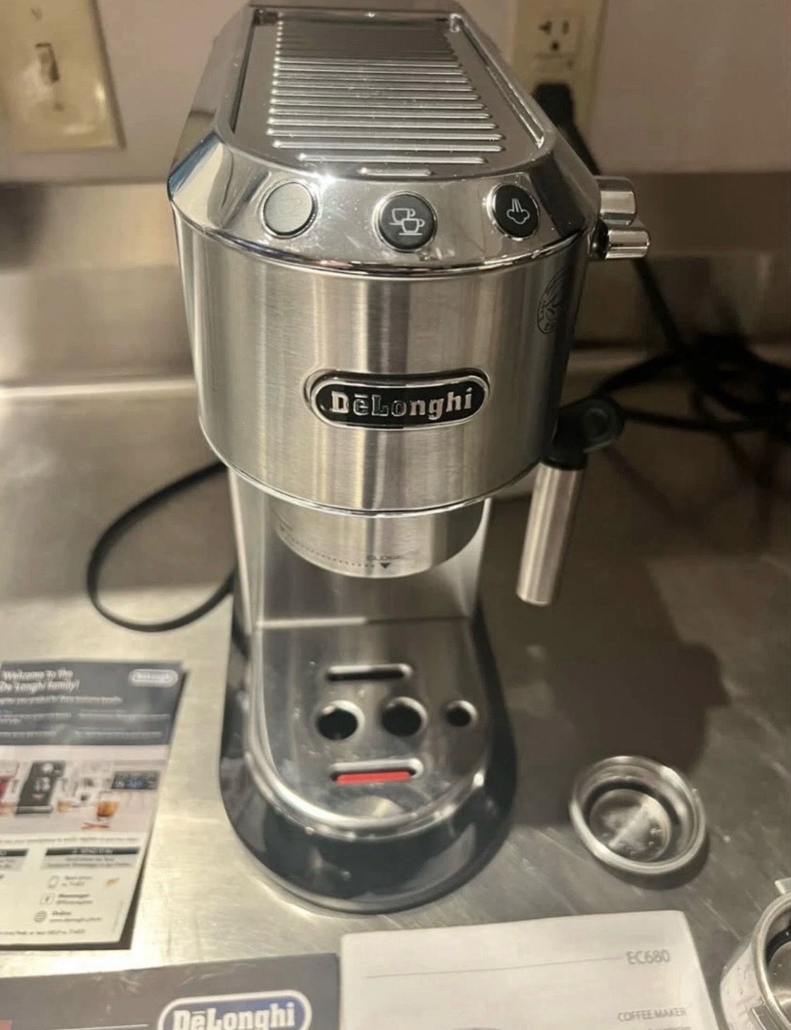 DELONGHI DEDICA ESPRESSO MACHINE same as BREVILLE BAMBINO