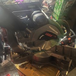 Saw