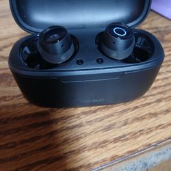 Wireless Earbuds 