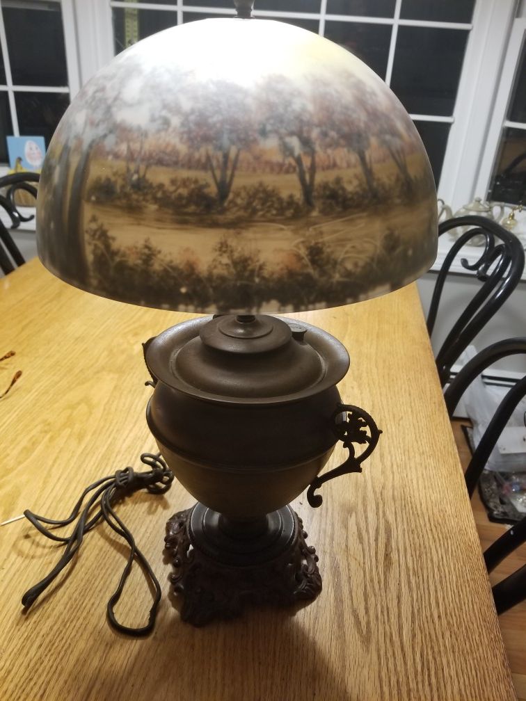 ANTIQUE MILLER PAIRPOINT LAMP