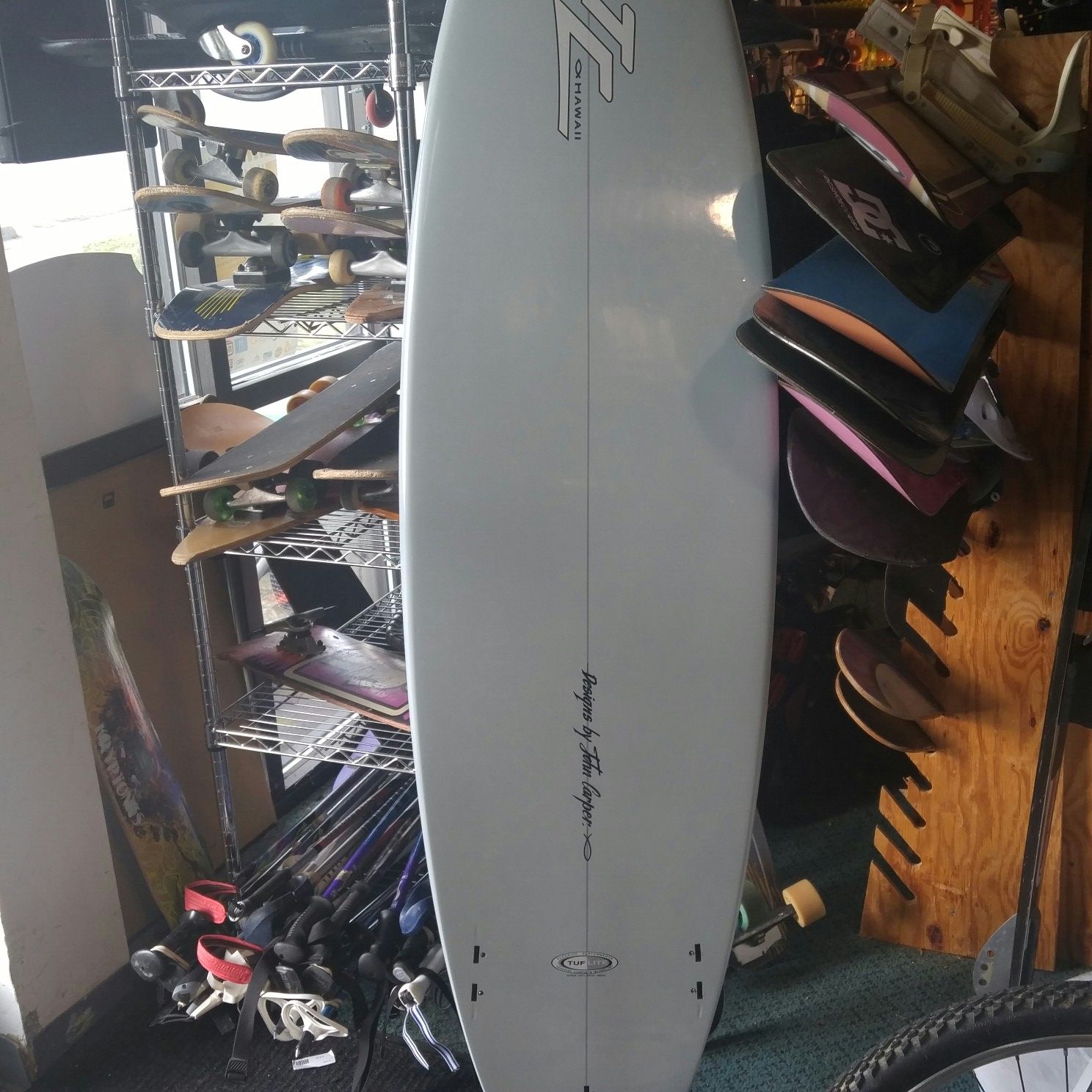 Surfboard 7ft with bag and fins