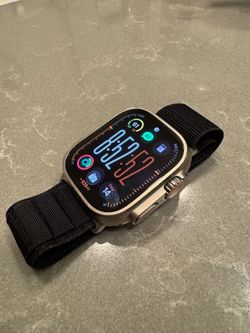 Apple Watch Ultra 49mm Titanium