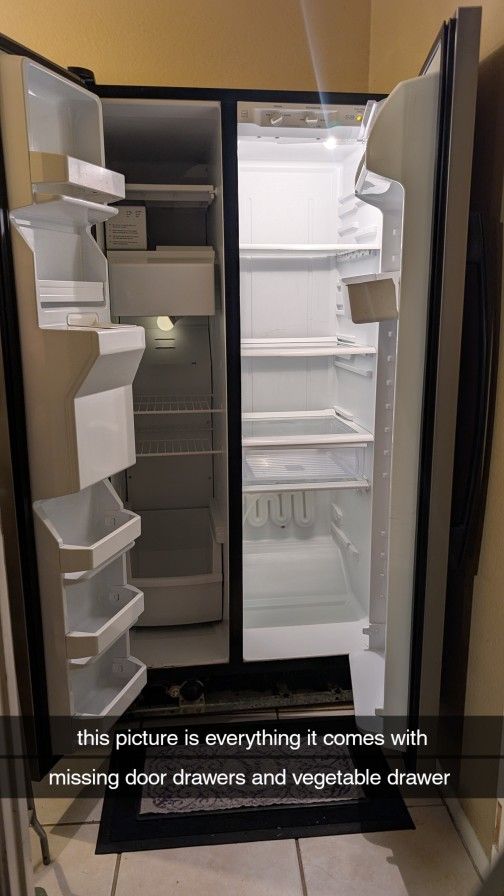 Whirlpool Refrigerator MOD. ED5GVEXVD02