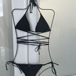 Strappy Bikini 