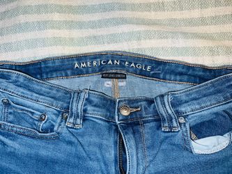 11 Pair Of Jeans: American Eagle, 4EVER 21…