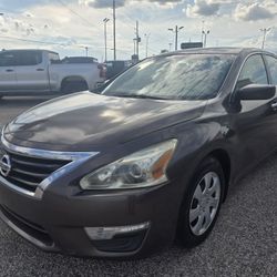 2015 Nissan Altima From $ 990 Down 