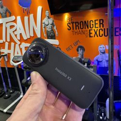 Insta360 X3