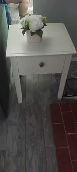 2 Farmhouse Style 