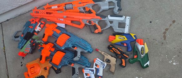 Nerf Gun Lot – 12+ Blasters Mixed Sizes