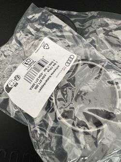 AUDI Genuine Brand new wheel caps