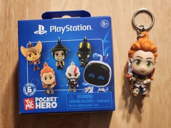 PlayStation Yume Pocket Hero Aloy Keychain Figure
