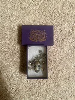 Marty Magic: Skull And Bones Necklace 