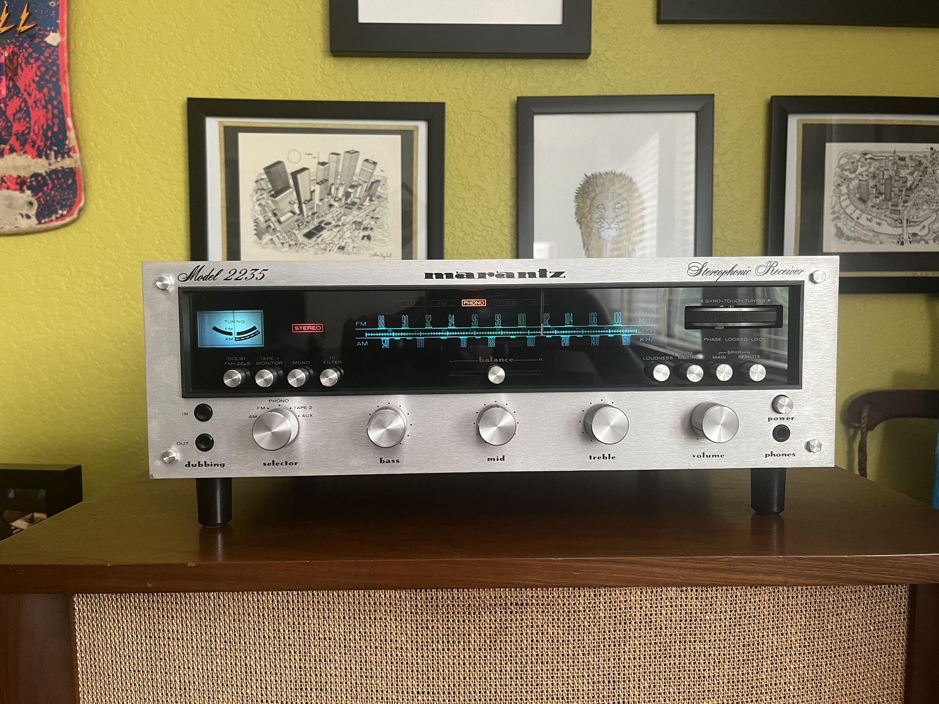 Marantz 2235 Vintage Stereo Receiver - Completely Restored