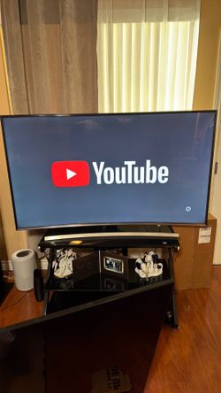 SAMSUNG 65” CURVE