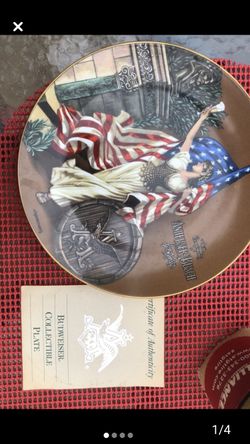 Collectible plate