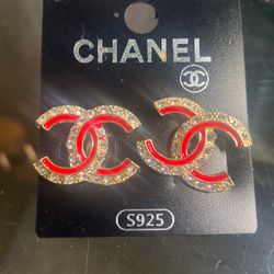 Beautiful Fashion Earrings 