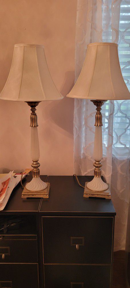 2 Antique White Lamps 