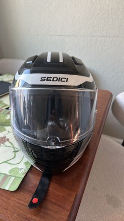 Sedici helmet