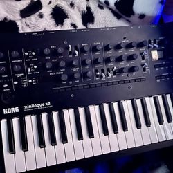 Korg Minilogue XD With Cover Case 