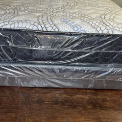 Mattress for sale Brand New Queen Size 