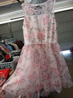 Girls size 14/16 floral dress