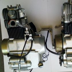 2 Pitbike Engines Needs Parts