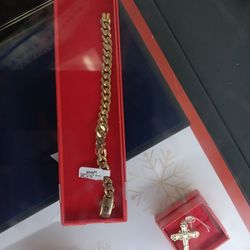 Cuban Link Bracelet 
