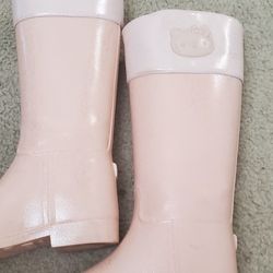 HELLO KITTY WOMENS PINK BOOTS SIZE 8 